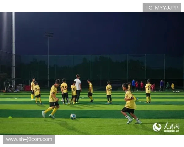 足球正好直播聚焦赛事精彩瞬间全面解读绿茵场最新动态